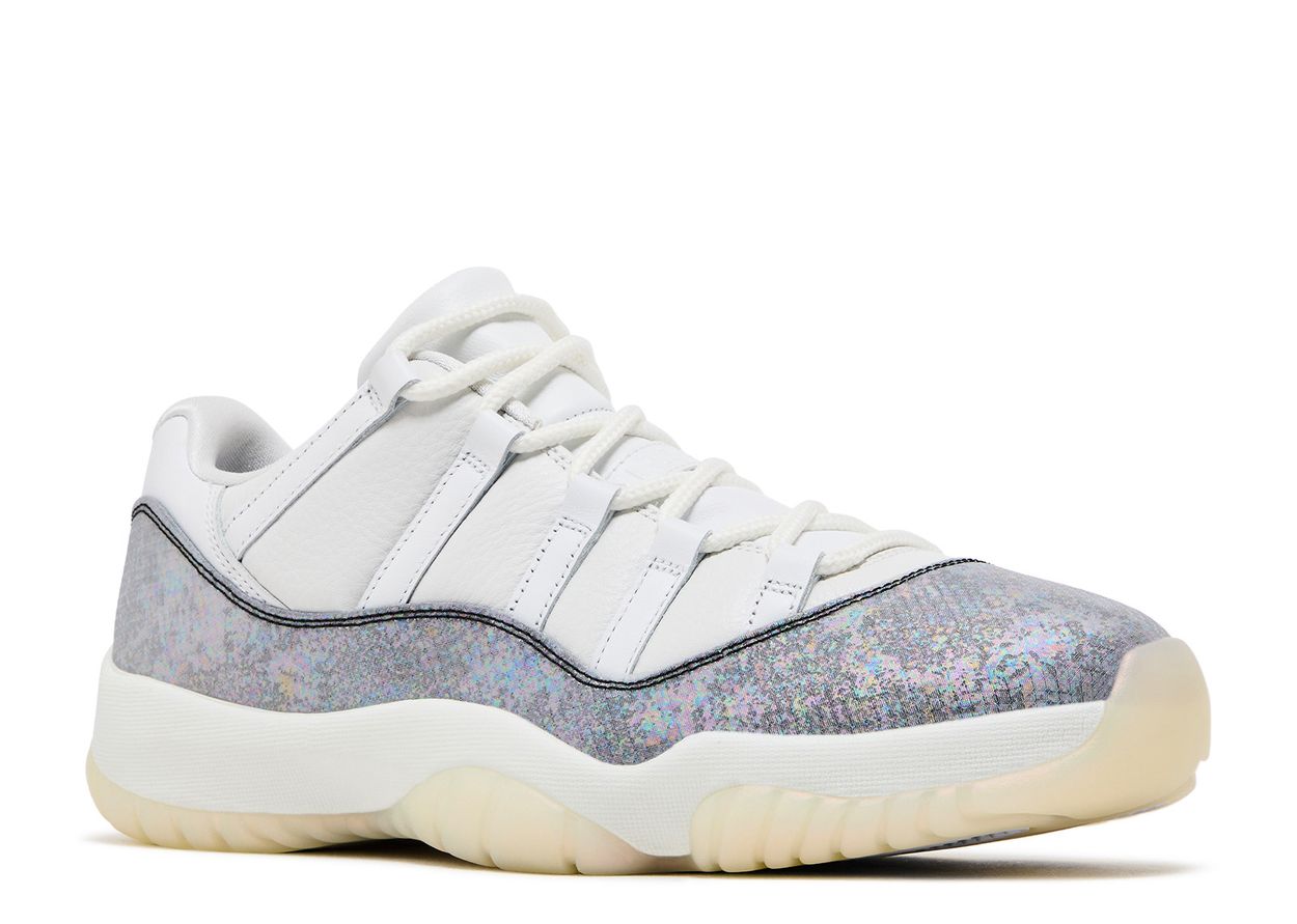 JORDAN 11 LOW 'YEAR OF THE SNAKE' image 1