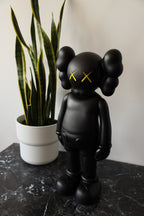 KAWS SCULPTURE image 2