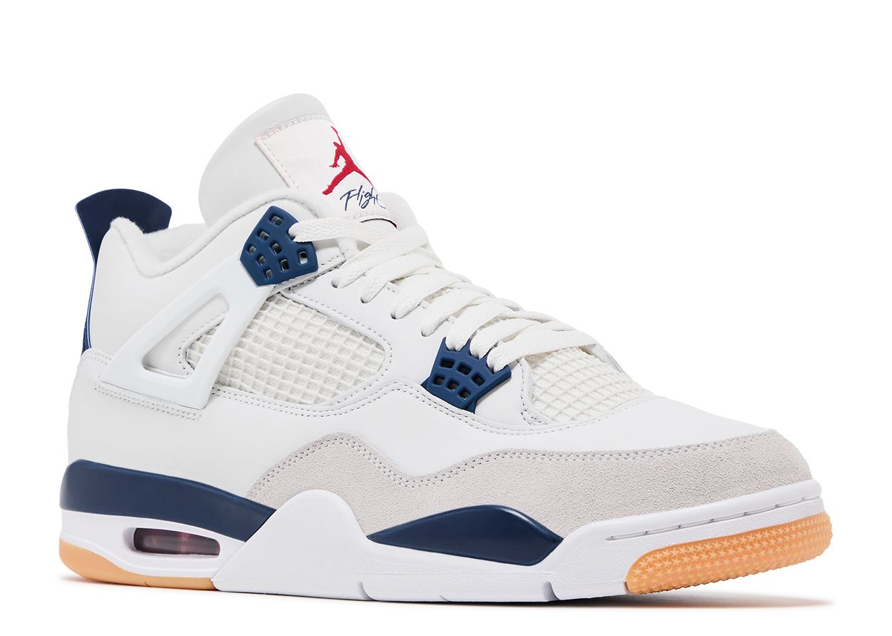 NIKE SB X JORDAN 4 RETRO SP 'NAVY' image 1