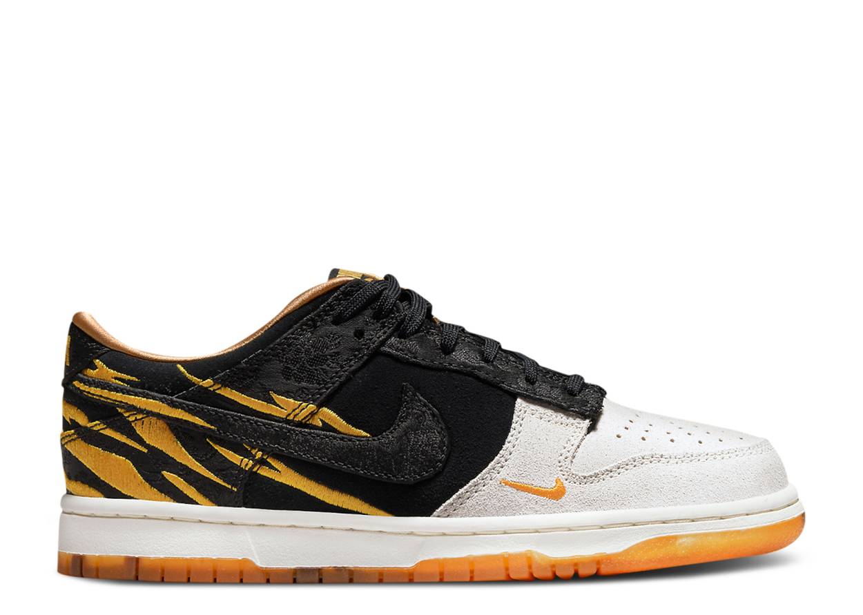 DUNK LOW GS 'GOD OF WEALTH' image 0