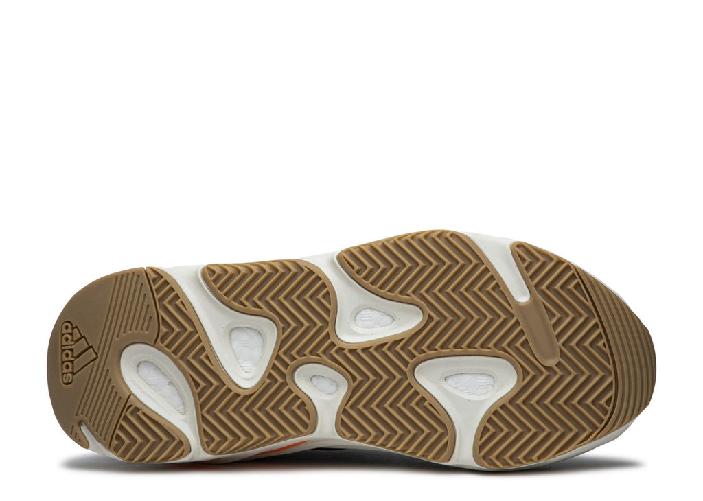 YEEZY BOOST 700 "MAGNET" image 3