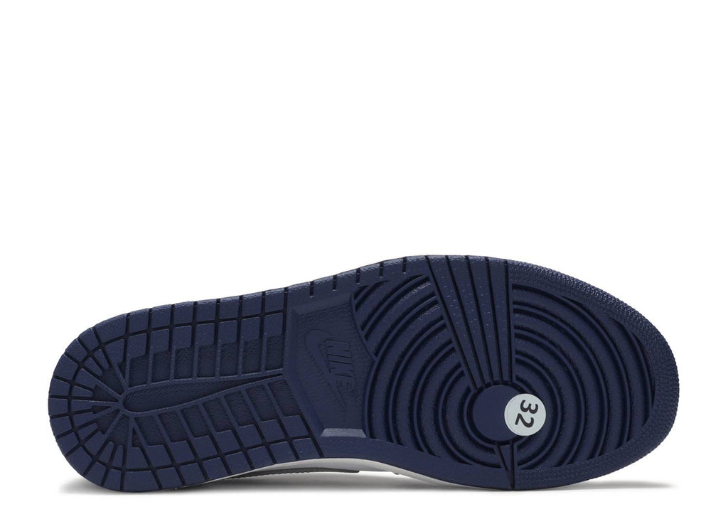 NIKE SB AIR JORDAN 1 LOW QS "MIDNIGHT NAVY" image 3