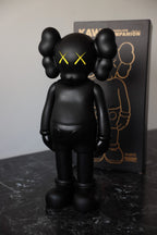 KAWS SCULPTURE image 1