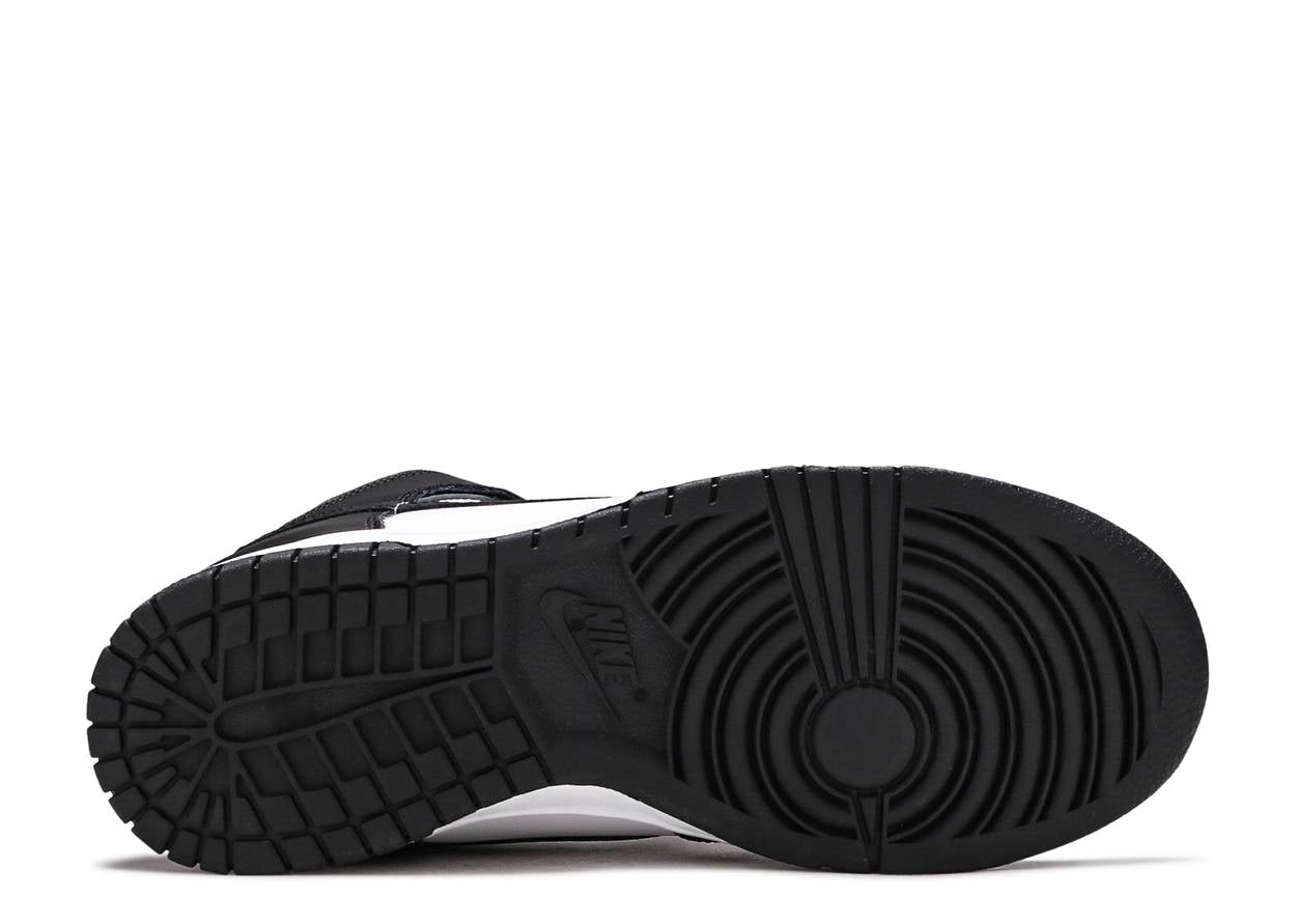 WMNS DUNK HIGH 'BLACK WHITE' image 3