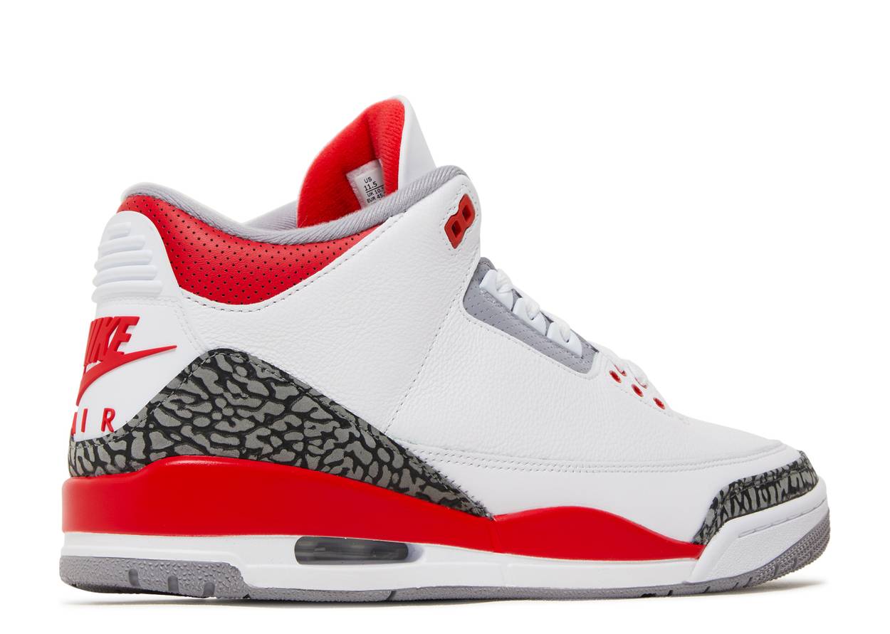 AIR JORDAN 3 RETRO 'FIRE RED' 2022 image 2