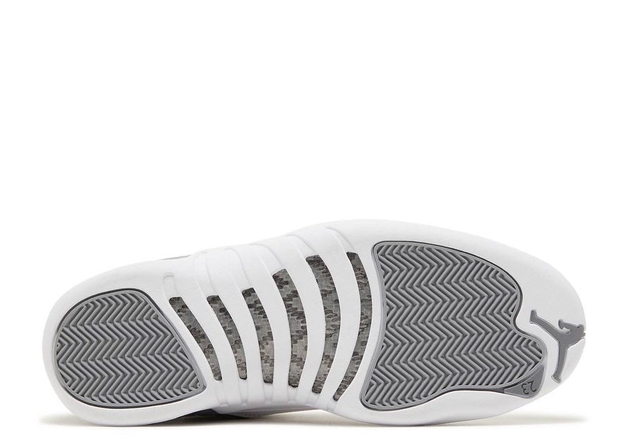 AIR JORDAN 12 RETRO 'STEALTH' image 3