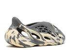 YEEZY FOAM RUNNER 'MXT MOON GREY' image 2