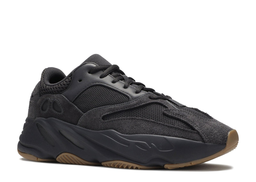 YEEZY BOOST 700 "UTILITY BLACK" image 1
