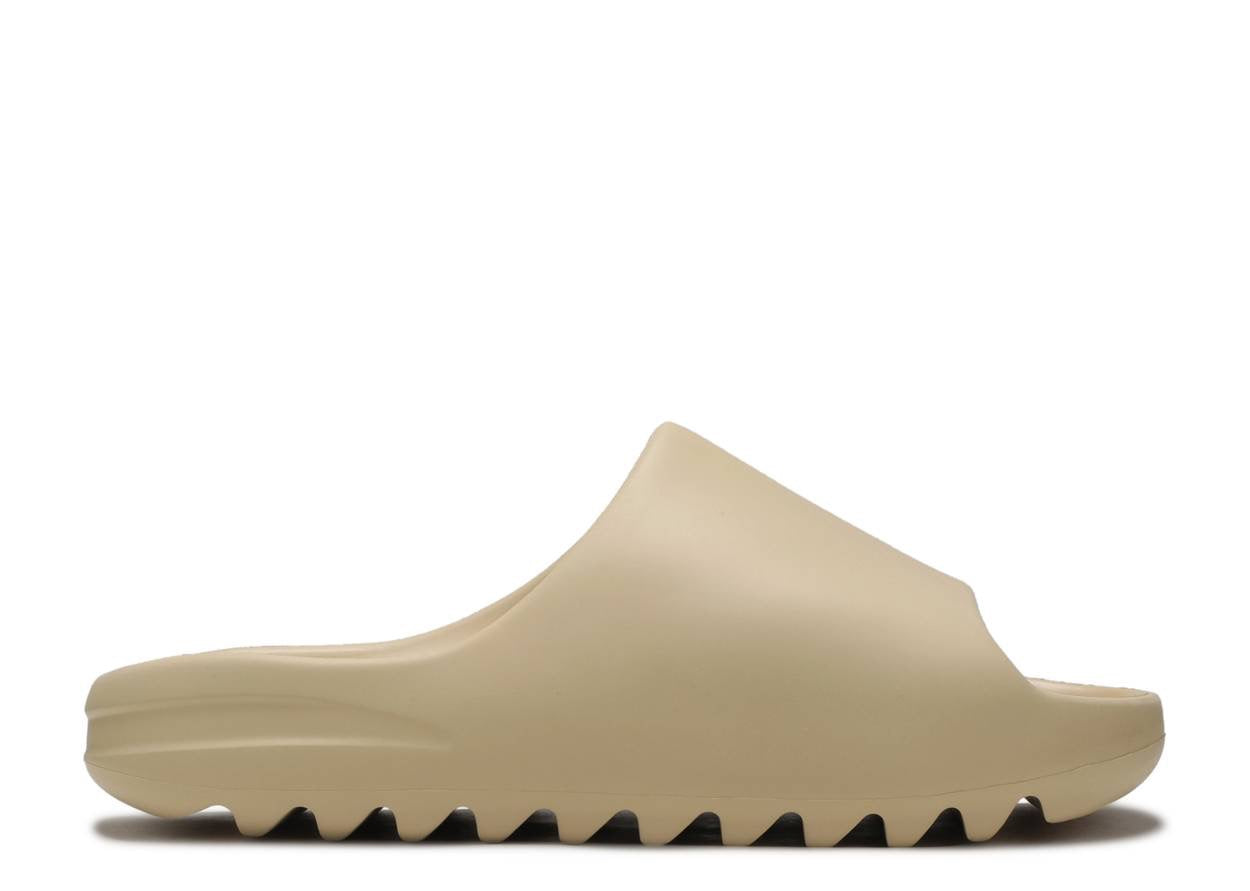 YEEZY SLIDES 'DESERT SAND' image 0