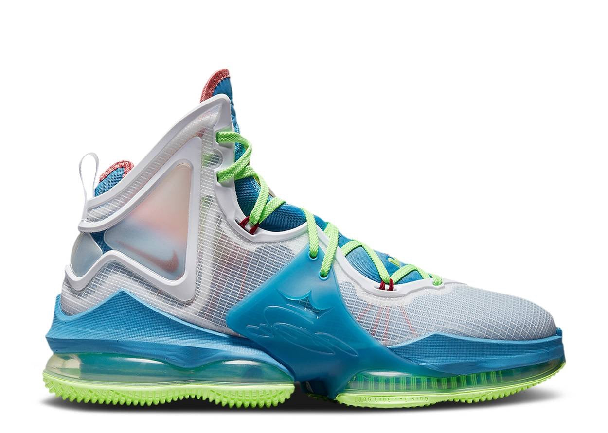 LEBRON 19 'TROPICAL' image 0
