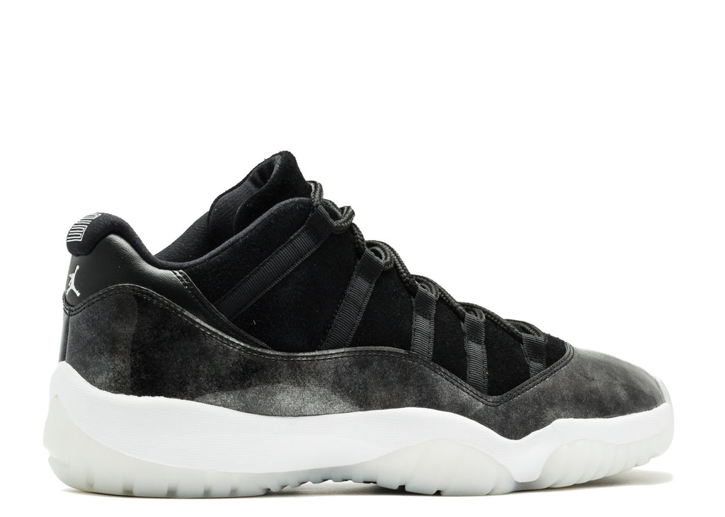 AIR JORDAN 11 RETRO LOW "BARONS" image 2