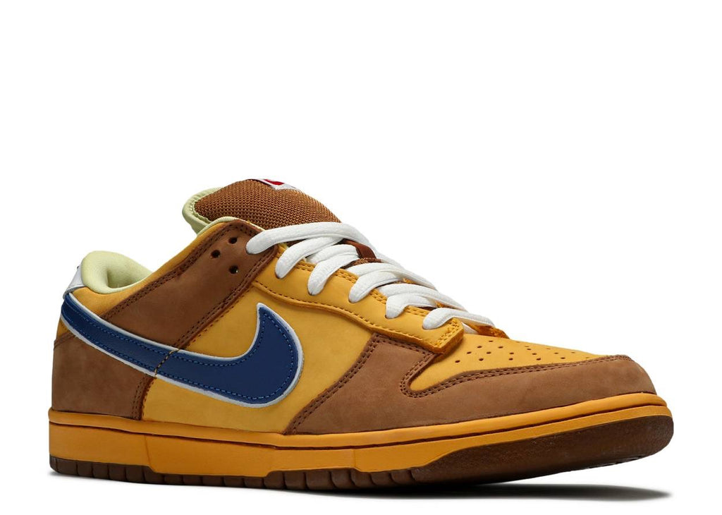 DUNK LOW SB PREMIUM 'NEWCASTLE BROWN ALE' image 1