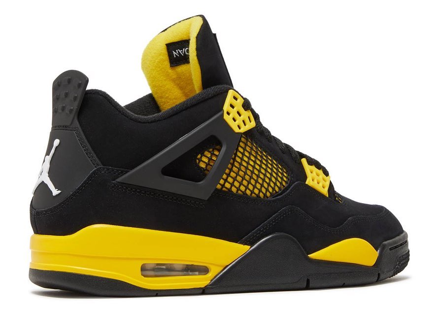 AIR JORDAN 4 RETRO 'THUNDER' 2023 image 2