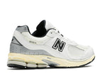 THISISNEVERTHAT X 2002R 'WHITE' image 1