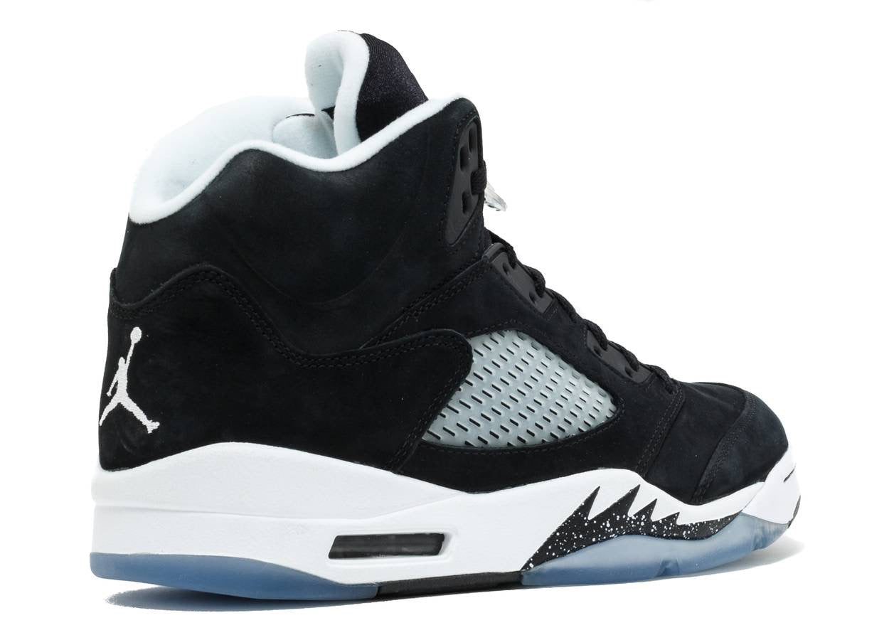 AIR JORDAN 5 RETRO 'OREO' image 2