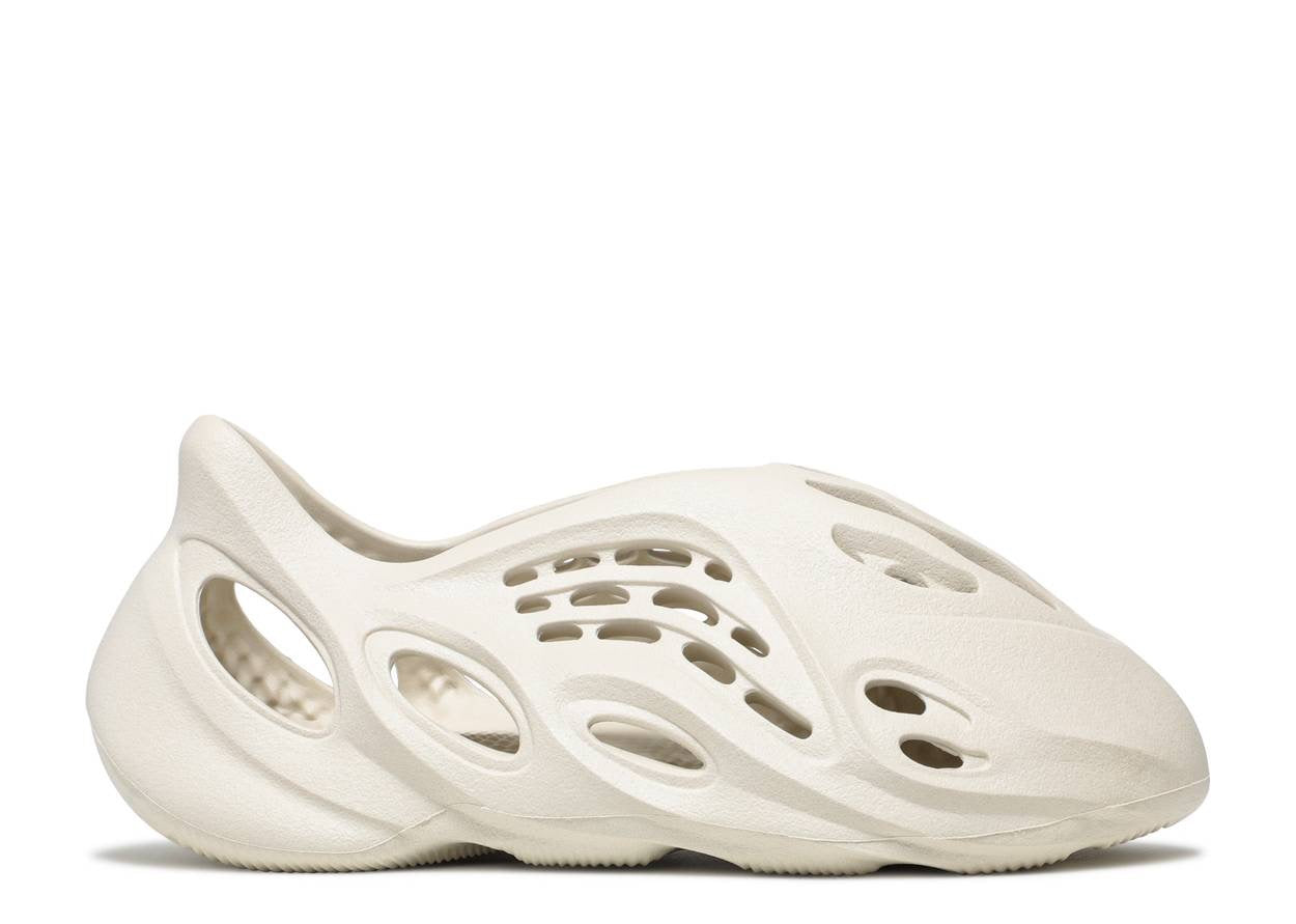 YEEZY FOAM RUNNER 'ARARAT' image 0
