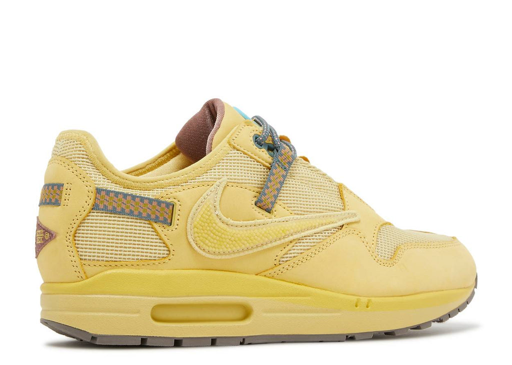 TRAVIS SCOTT X AIR MAX 1 'SATURN GOLD' image 2