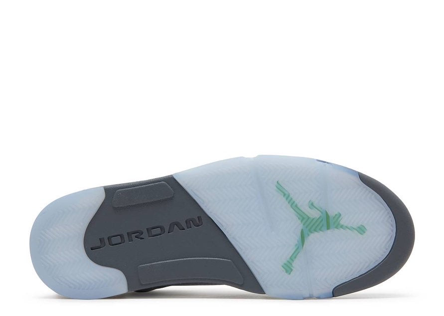 AIR JORDAN 5 RETRO 'GREEN BEAN' 2022 image 3