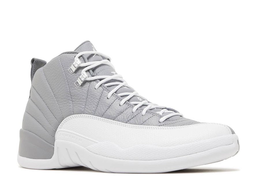 AIR JORDAN 12 RETRO 'STEALTH' image 1