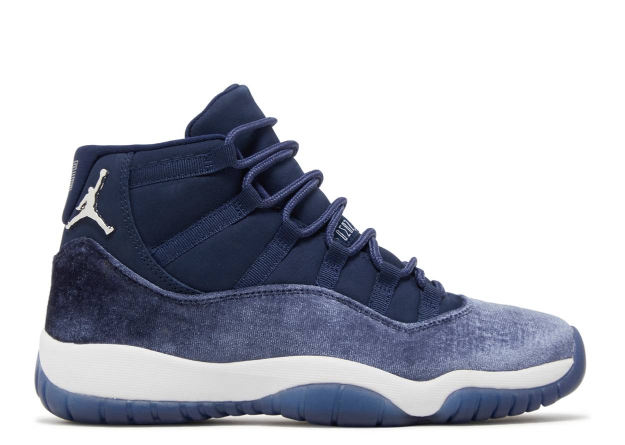WMNS AIR JORDAN 11 RETRO 'MIDNIGHT NAVY VELVET' image 0