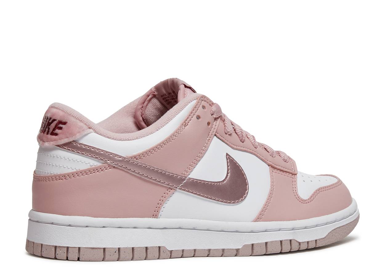 DUNK LOW GS 'PINK VELVET' image 2