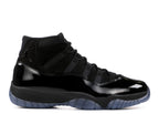 AIR JORDAN 11 RETRO "CAP AND GOWN" image 0