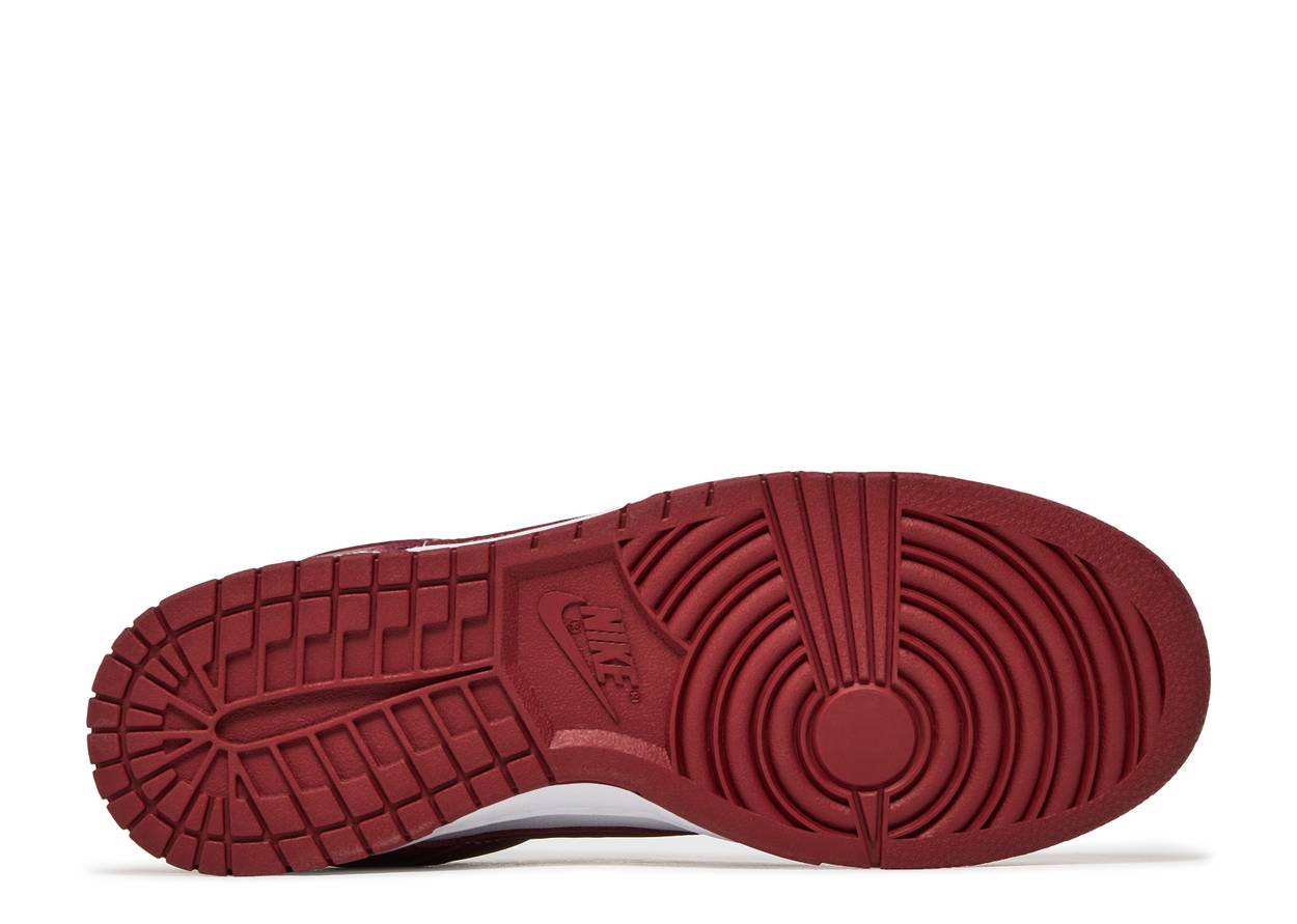 DUNK LOW 'TEAM RED' image 3