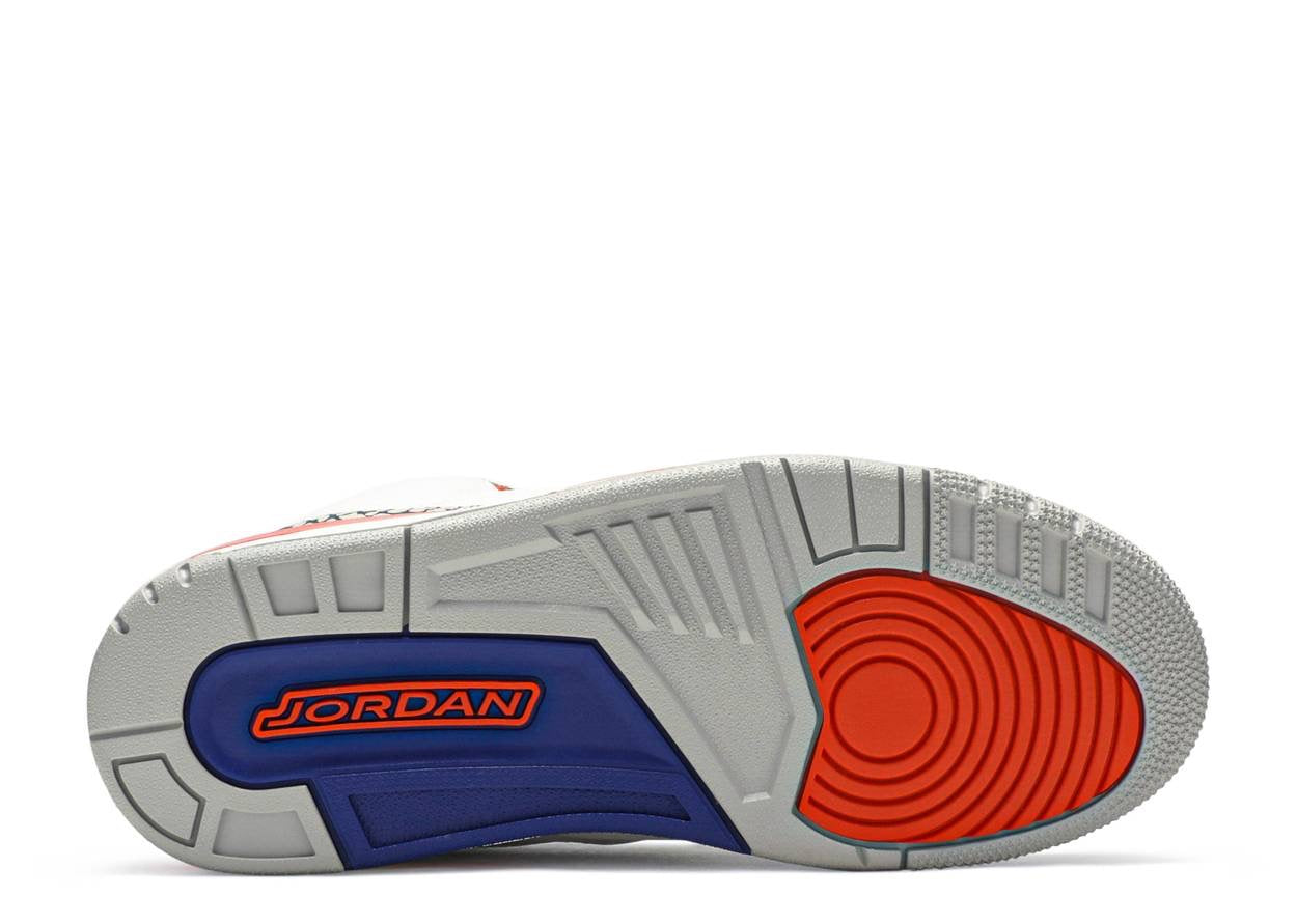 AIR JORDAN 3 RETRO 'KNICKS' image 3