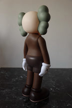 KAWS SCULPTURE image 6