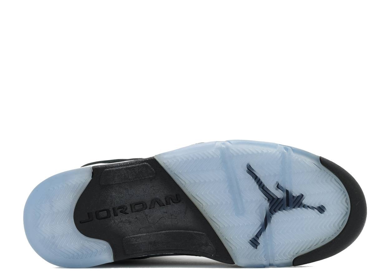 AIR JORDAN 5 RETRO 'OREO' image 3