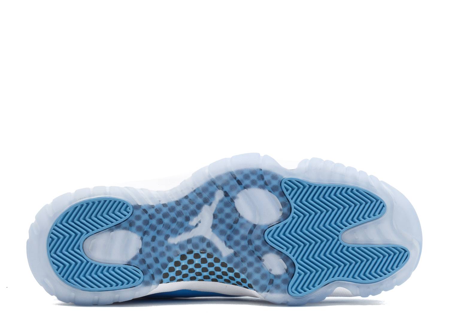 AIR JORDAN 11 RETRO LOW "CAROLINA 2017 RELEASE" image 3