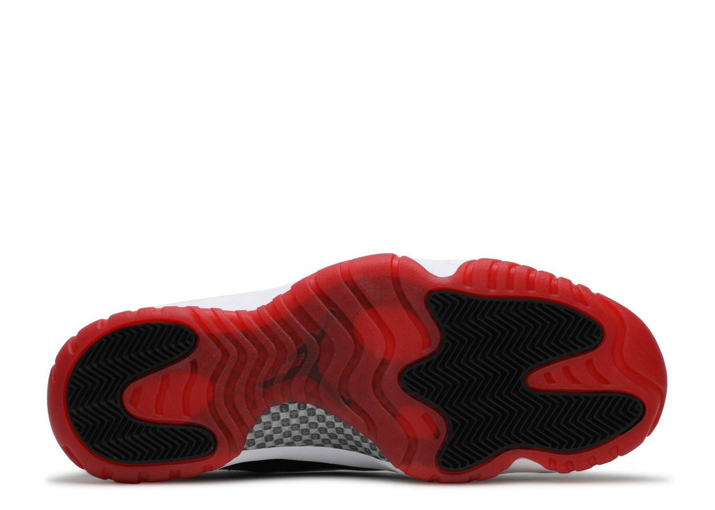 AIR JORDAN 11 RETRO LOW SUEDE "SUEDE" image 3
