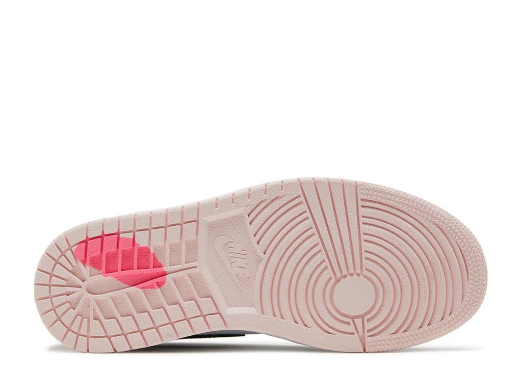 WMNS AIR JORDAN 1 RETRO HIGH OG SE 'ATMOSPHERE' image 3