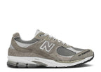 INVINCIBLE X N.HOOLYWOOD X 2002R 'GREY' image 0