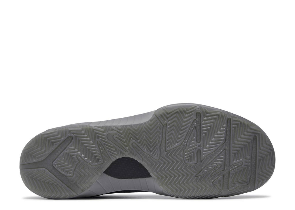 ZOOM KOBE 4 'FADE TO BLACK' image 3