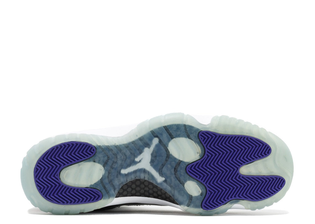 AIR JORDAN 11 RETRO LOW "CONCORD" image 3