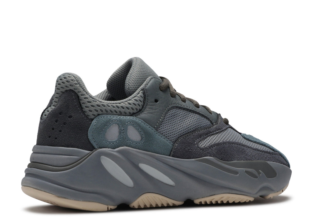 YEEZY BOOST 700 "TEAL BLUE" image 2