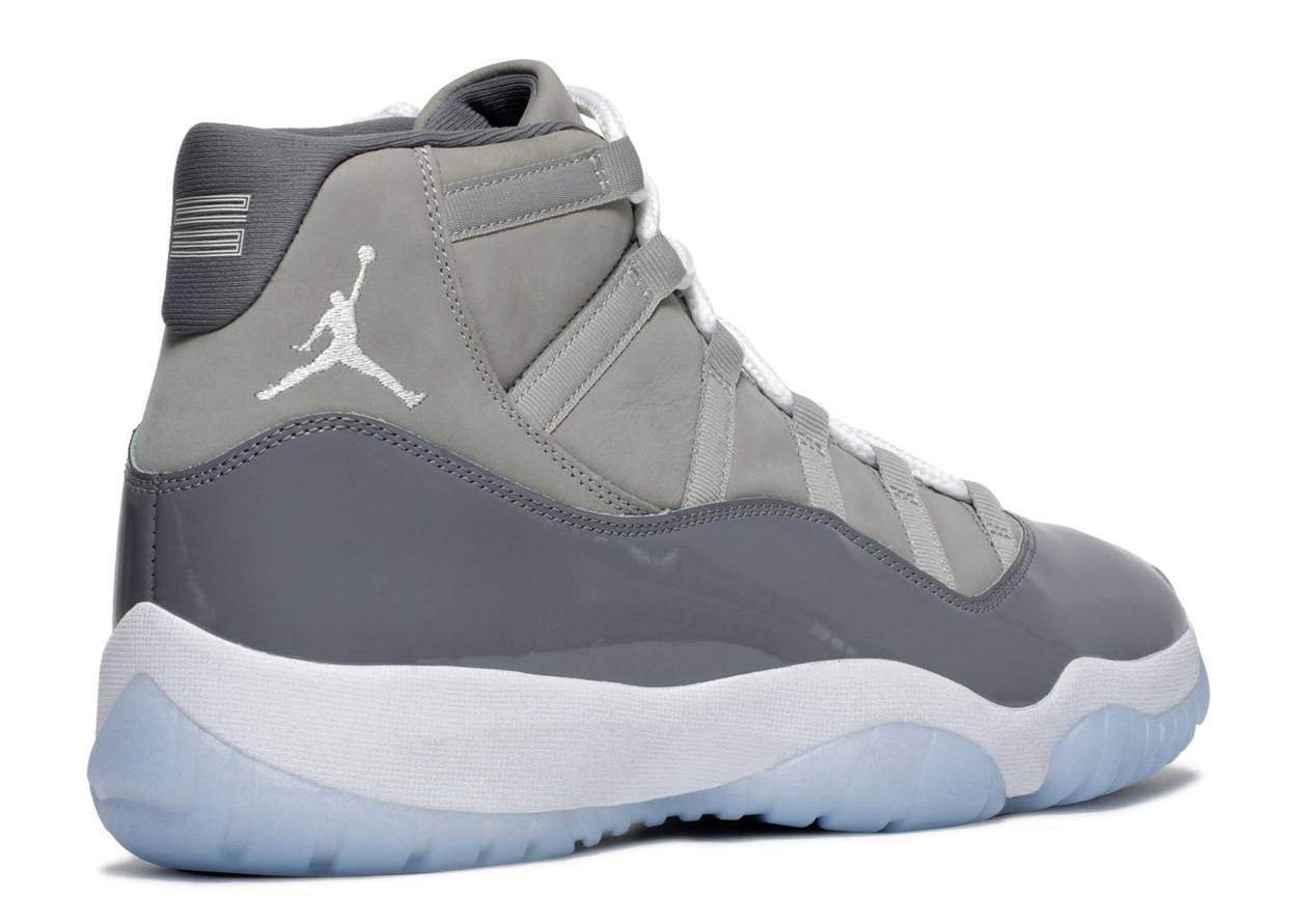 AIR JORDAN 11 RETRO 'COOL GREY' 2021 image 2
