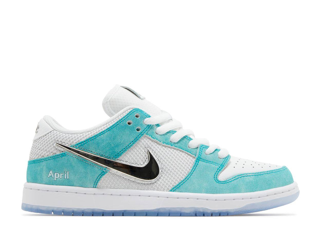 APRIL SKATEBOARDS X DUNK LOW SB 'TURBO GREEN' image 0