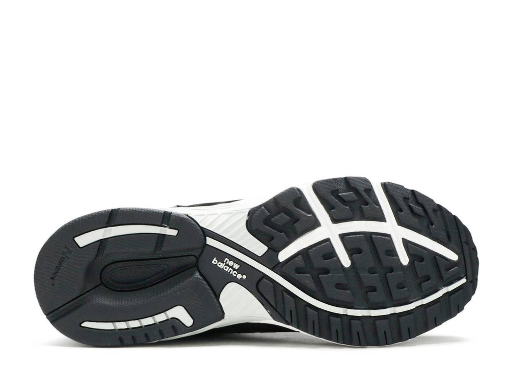 INVINCIBLE X N.HOOLYWOOD X 2002R 'GREY' image 1