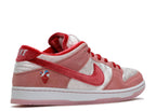 STRANGELOVE X DUNK LOW SB "VALENTINE'S DAY" image 2