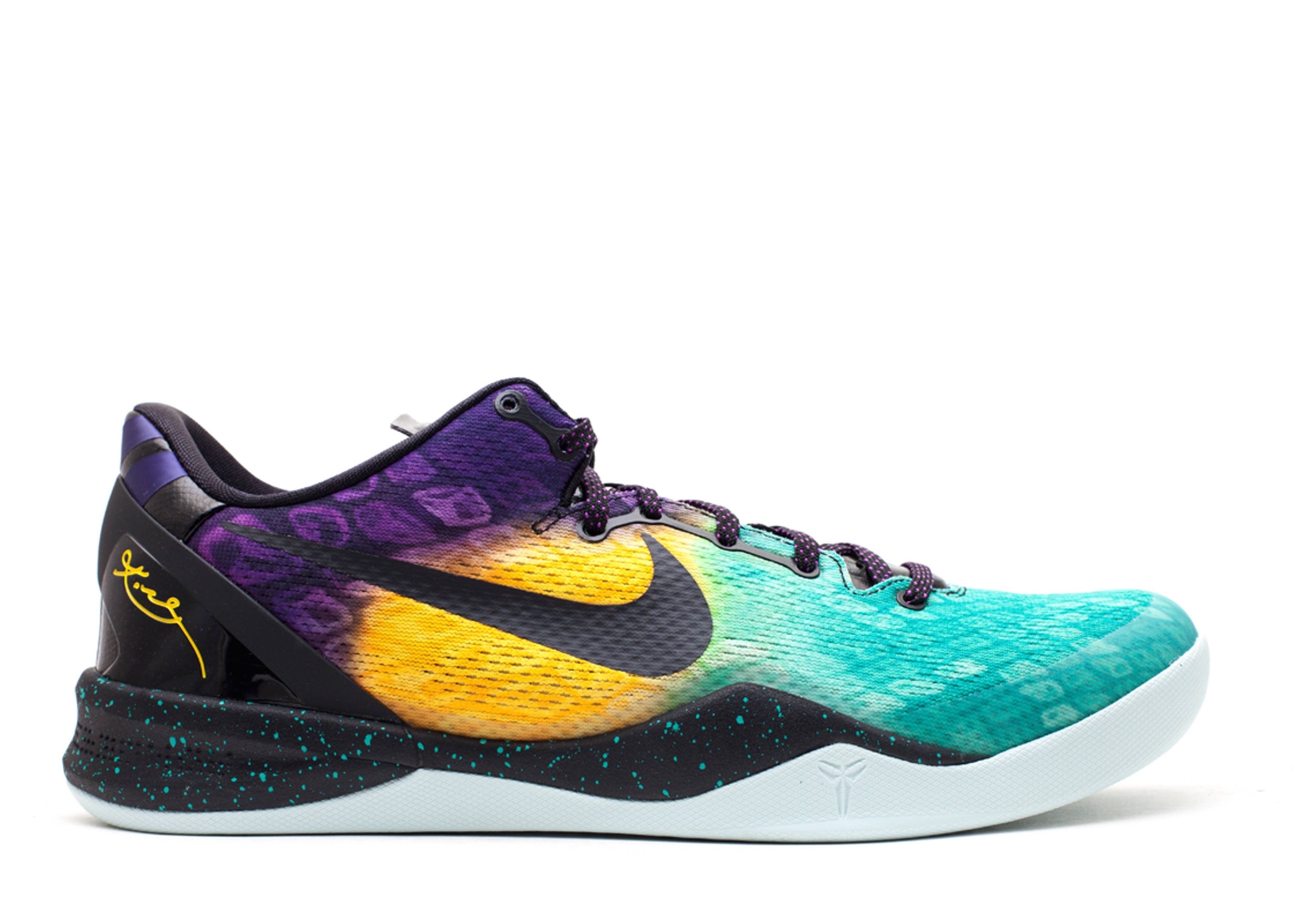 KOBE 8 'EASTER' image 0